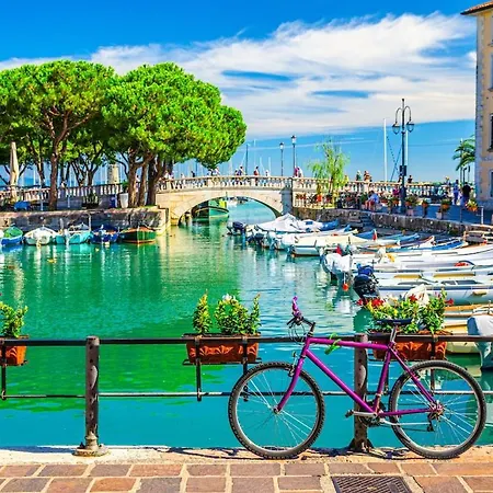 Apartment - Jacuzzi, Garden & Bbq Sirmione