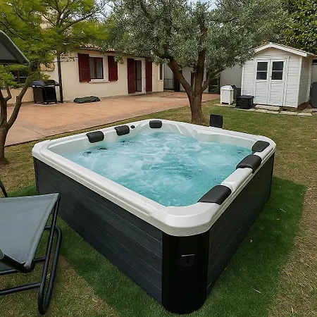 - Jacuzzi, Garden & Bbq * Sirmione