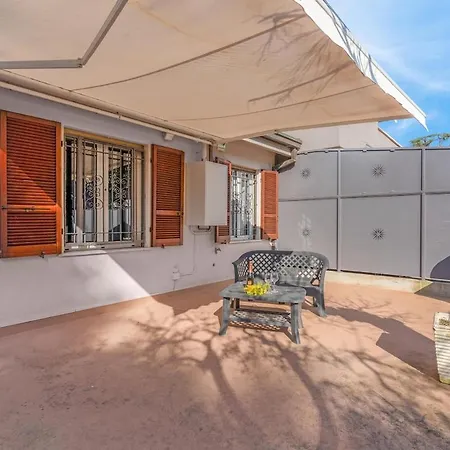 - Jacuzzi, Garden & Bbq * Sirmione