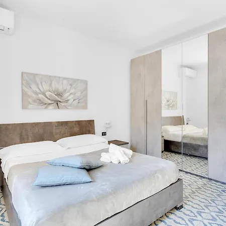 Apartament - Jacuzzi, Garden & Bbq Sirmione