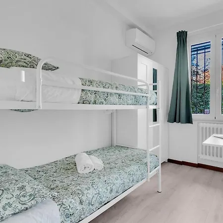 - Jacuzzi, Garden & Bbq Sirmione